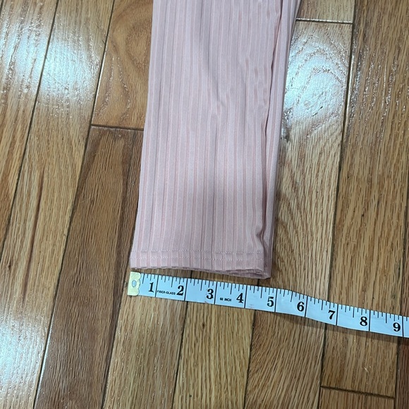 NWOT💖 Dusty Pink Ribbed Lounge Set - Picture 15 of 16